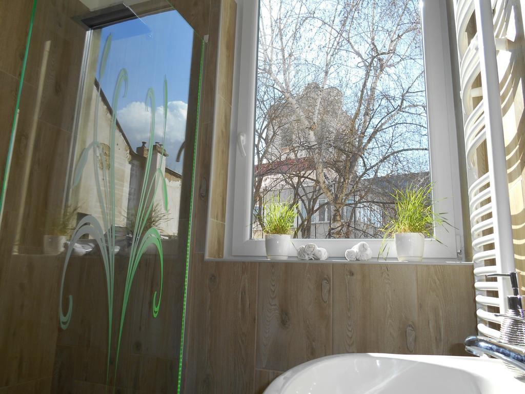 Akos Apartman Apartment Eger Exterior photo